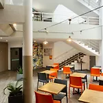 Hotelf1 Hotel