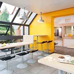 Hotelf1 * Nemours