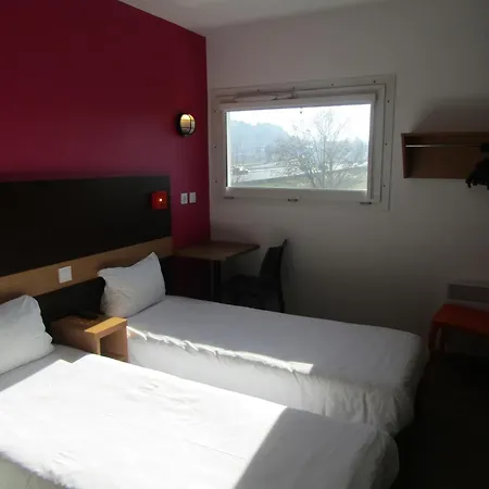Hotel Hotelf1 *