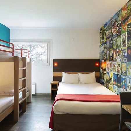 Hotelf1 Hotel