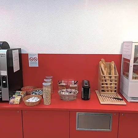 Hotelf1 Hotel Nemours