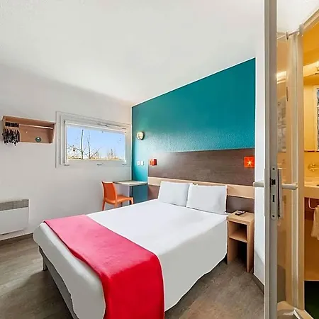 Hotelf1 Hotel