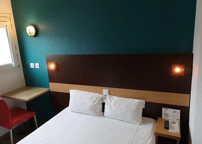 Hotelf1 * Немур